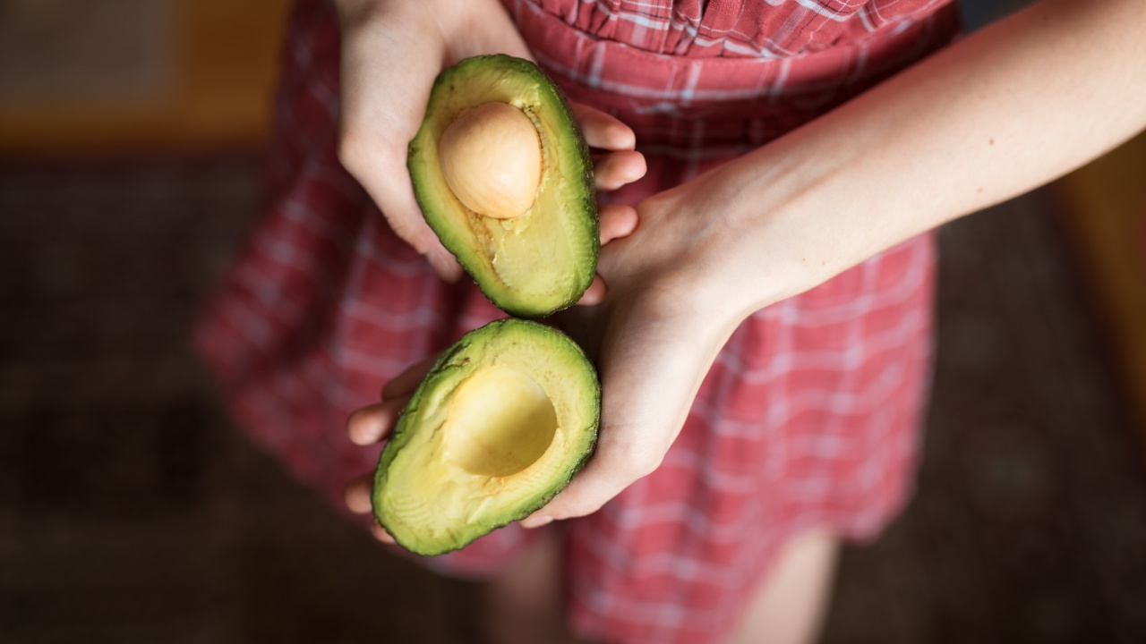 Cómo saber que un aguacate está bueno sin abrirlo