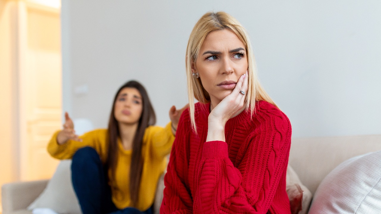 entre mas honesta mas sola