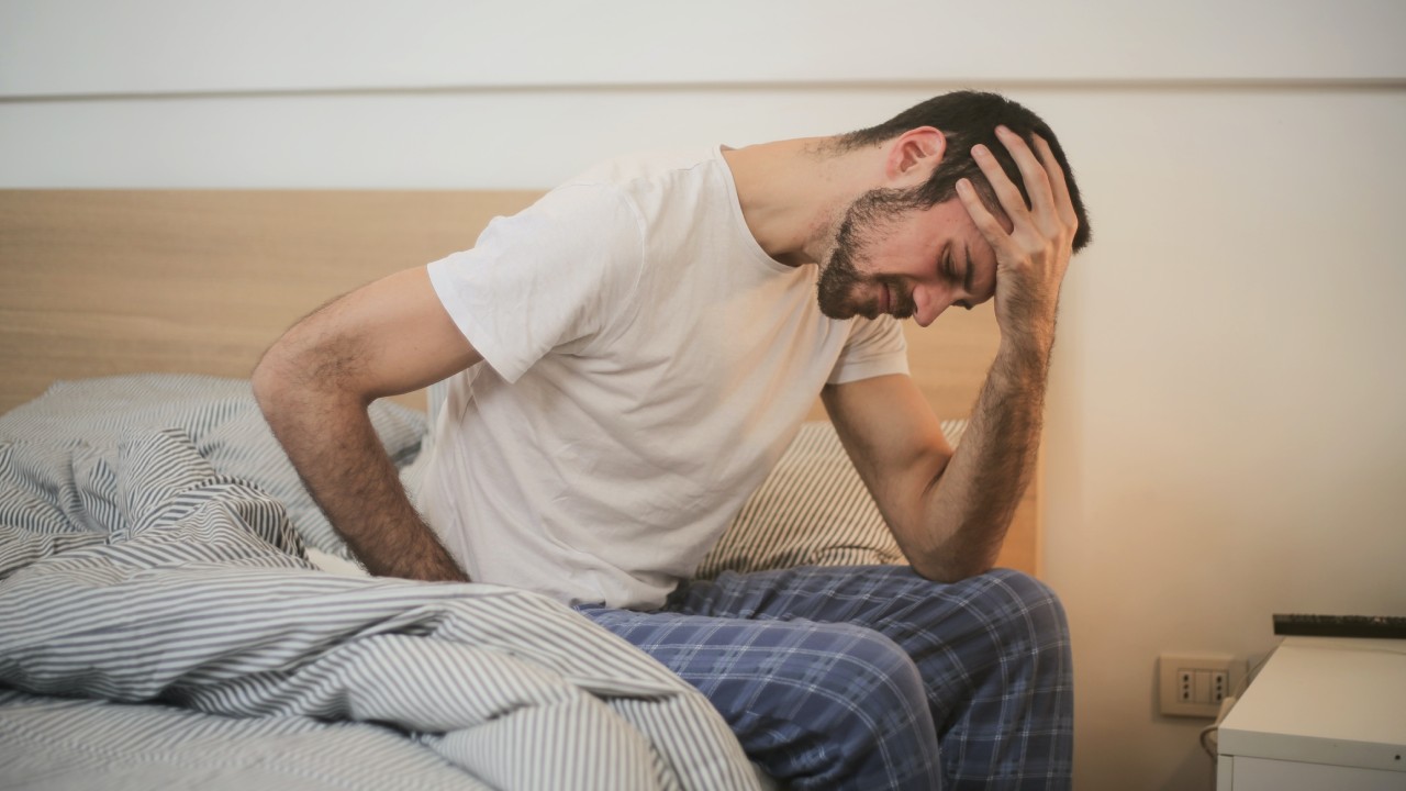 Hacer un coraje causa diarrea o dolor