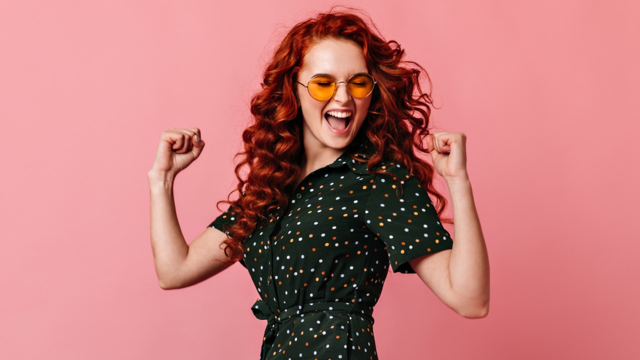 flor de jamaica y caléndula para teñir el cabello