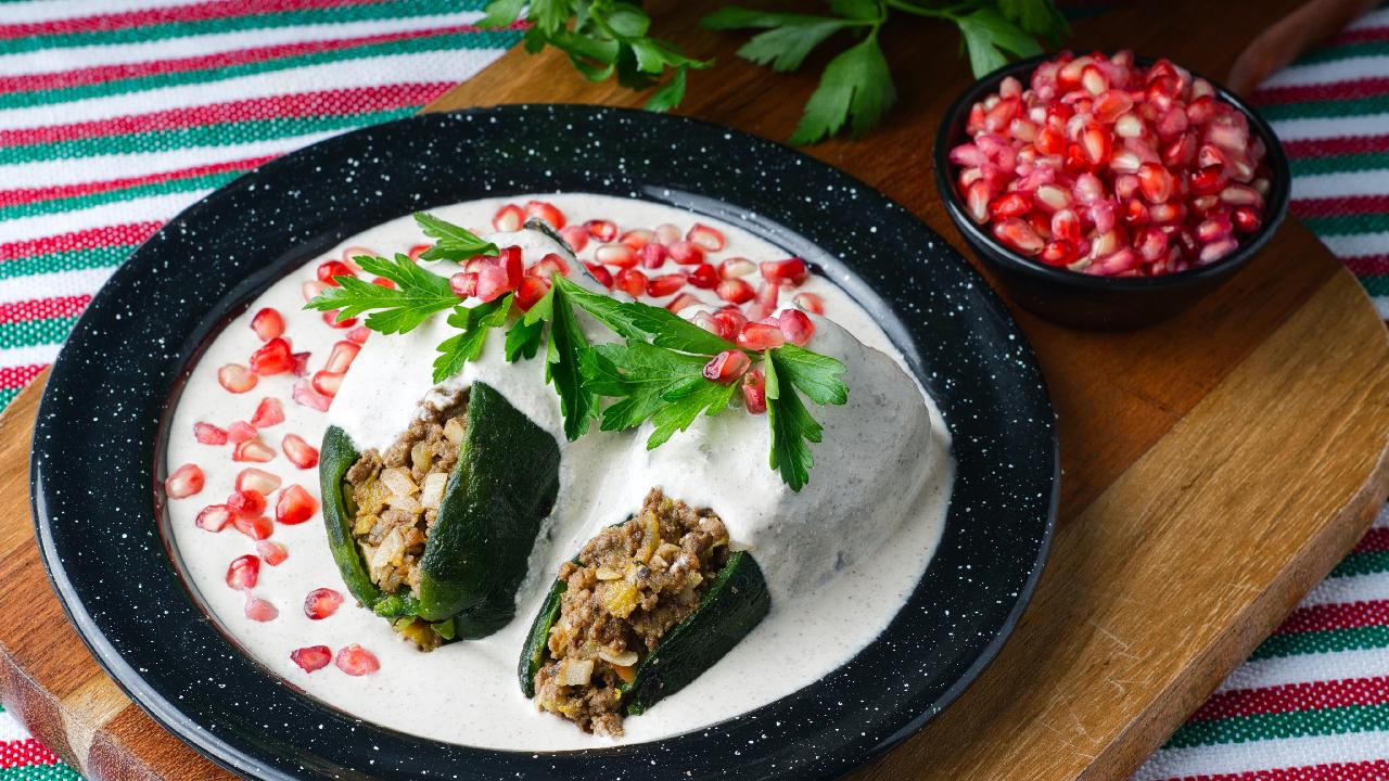 receta de frida kahlo chiles en nogada