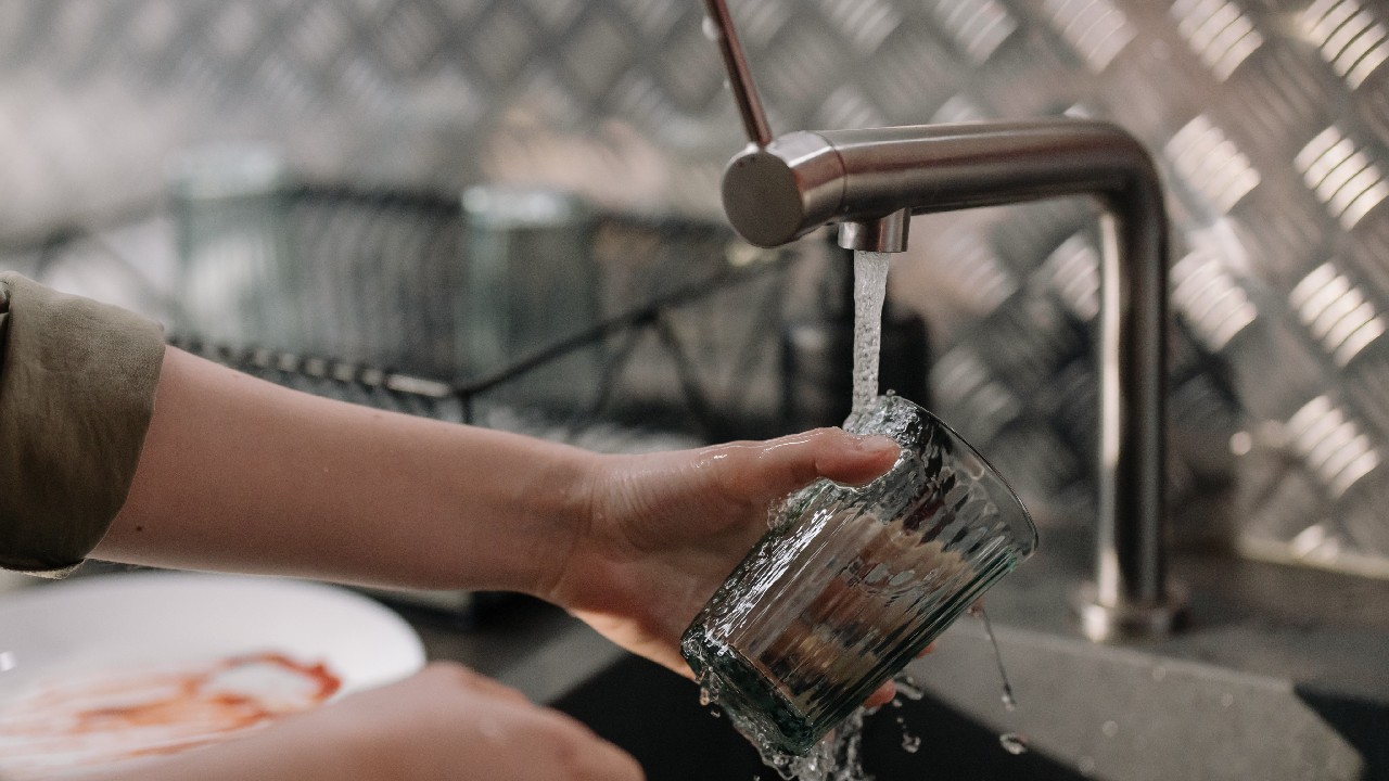 desinfectar fregadero con bicarbonato