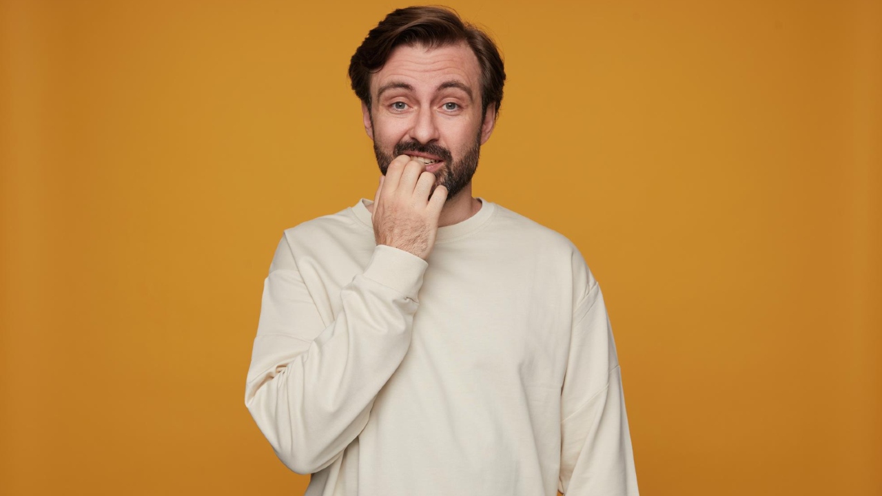 es malo morderse las uñas