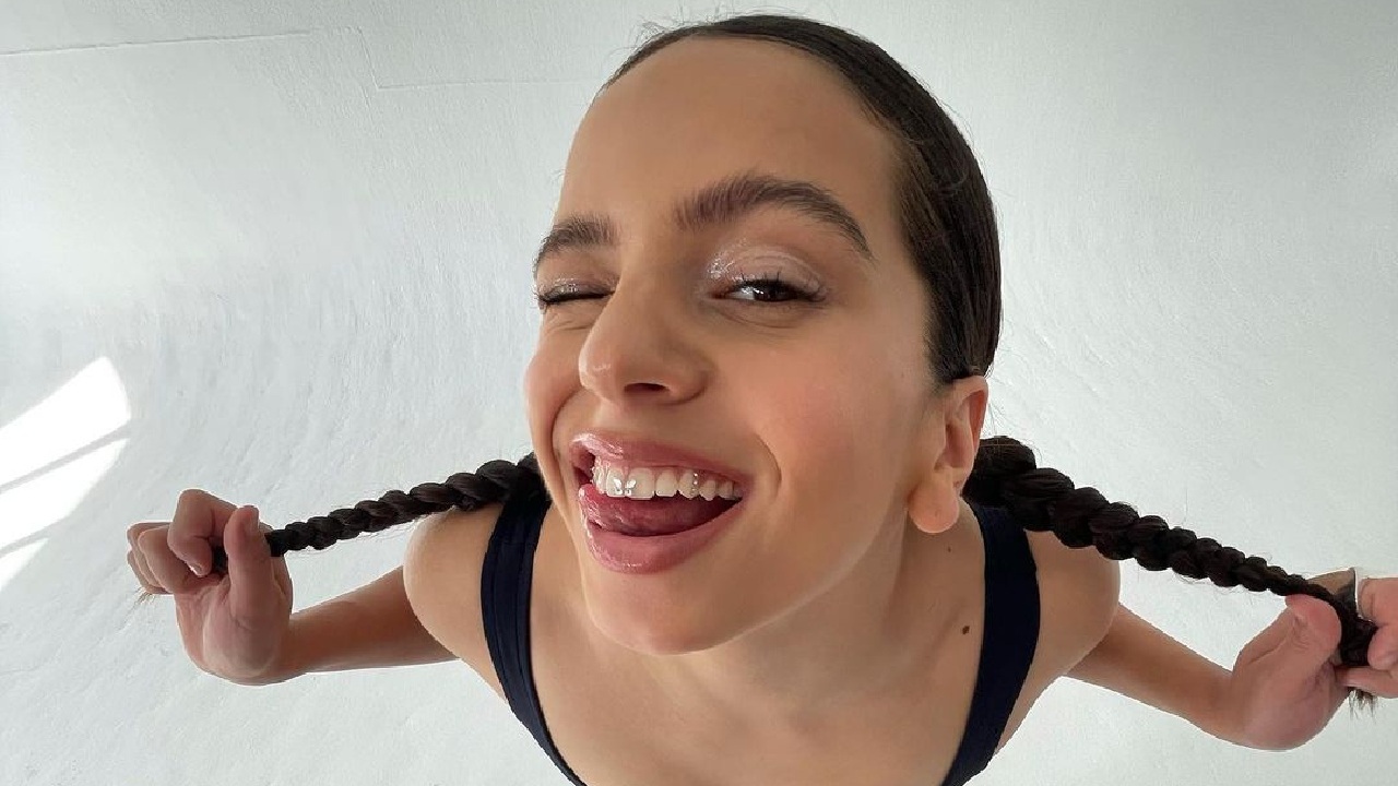 por que rosalia baila raro