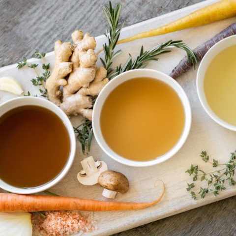 Cómo usar restos de verduras para hacer caldo