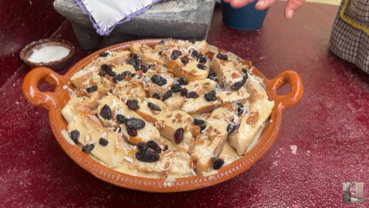 Doña Ángela receta capirotada 3 leches