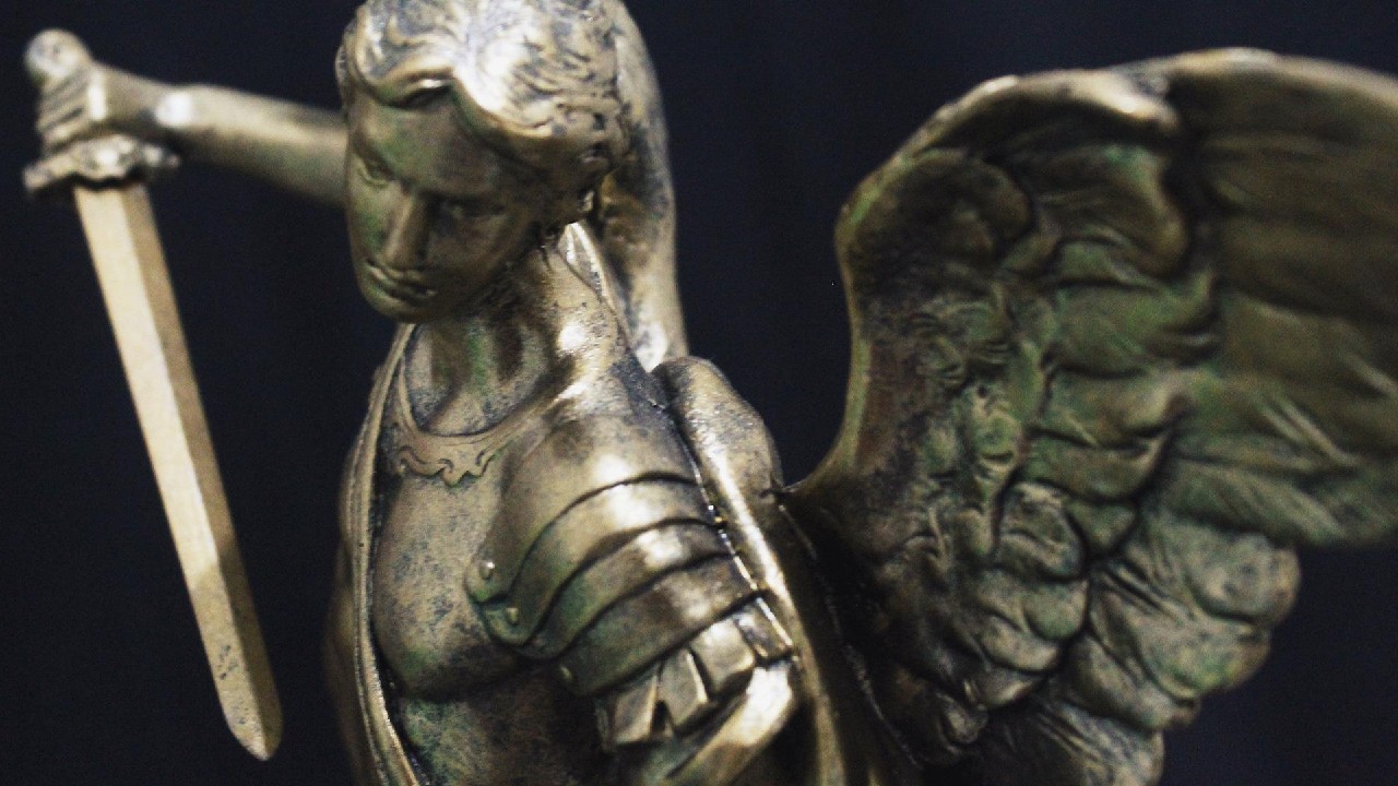 como pedir a san miguel arcangel