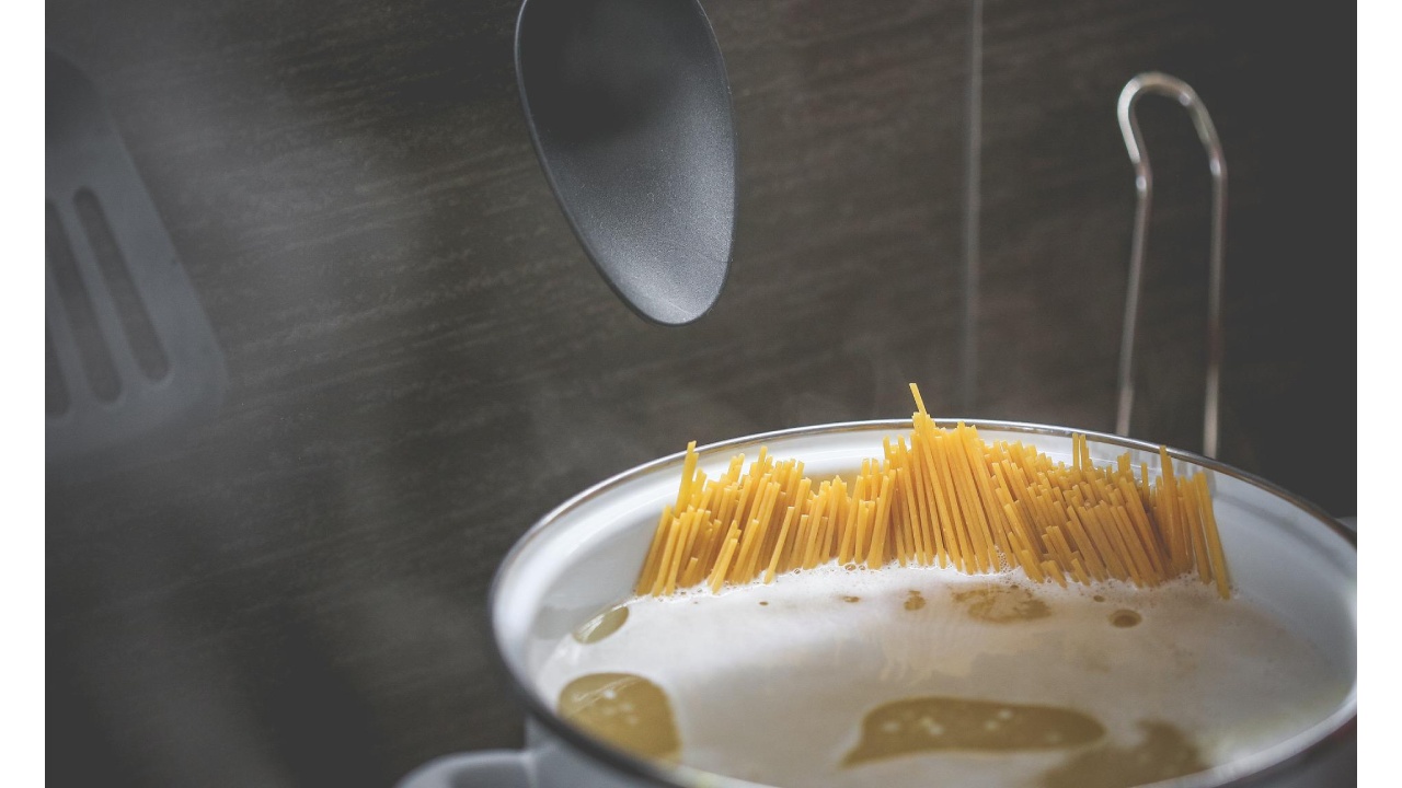 cocer pasta casi sin gastar gas