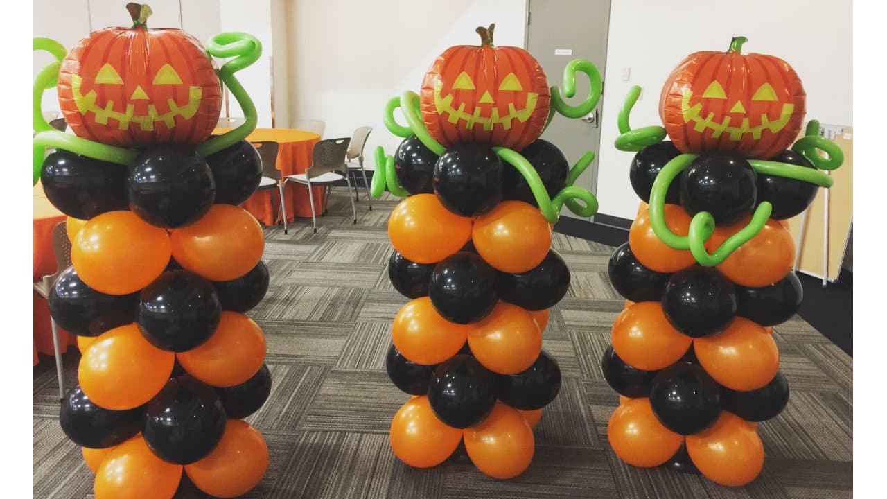 Cómo hacer una torre de globos