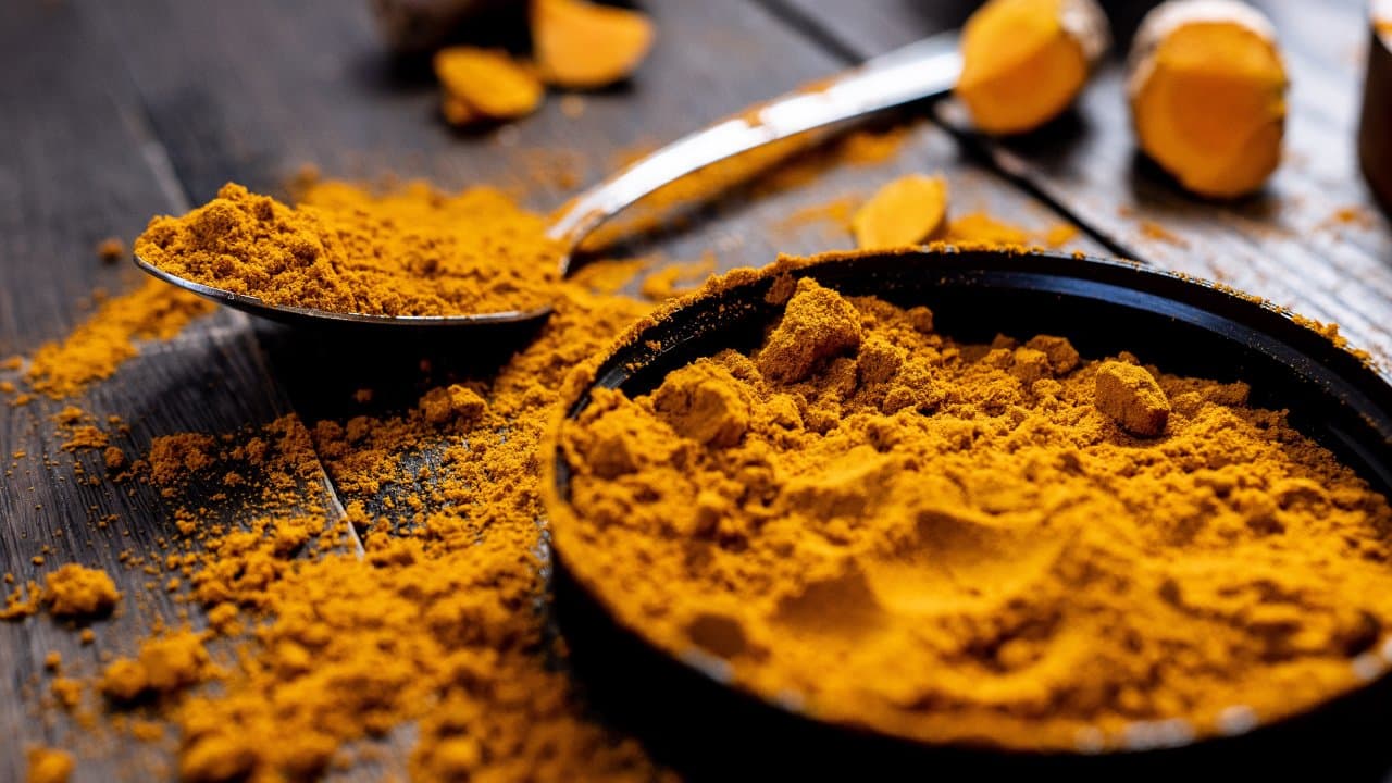 Cómo quitar las manchas de cúrcuma