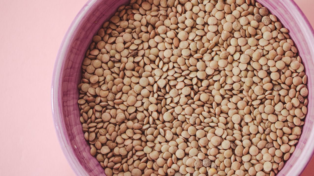 Cómo remojar frijoles y lentejas