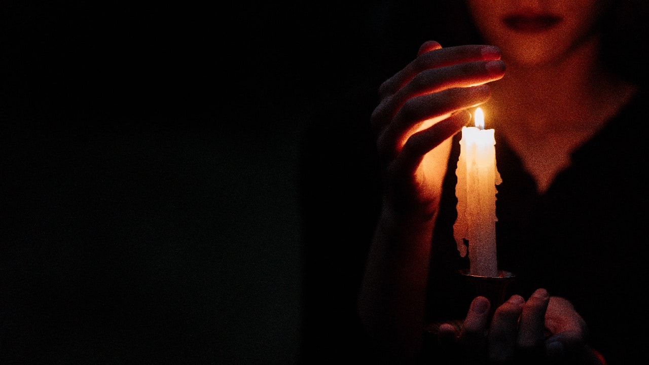 por que duele garganta octubre