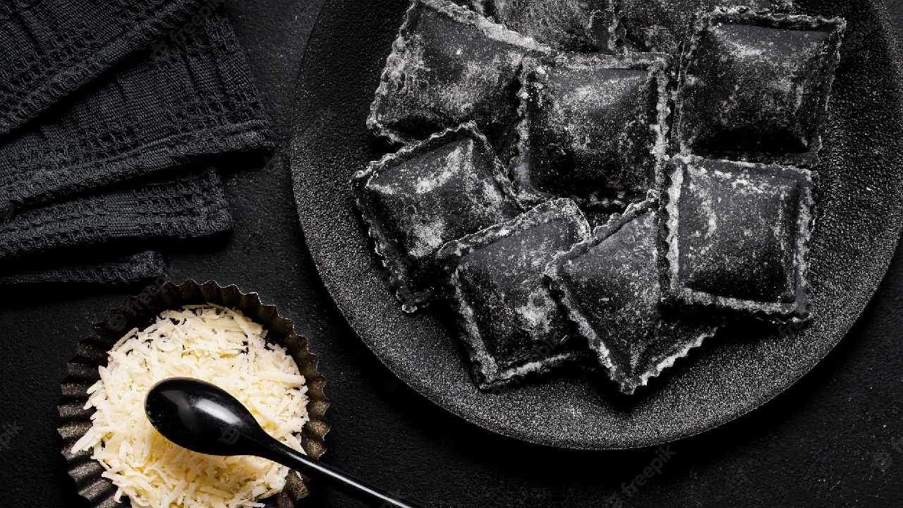 pones carbón activado a tu comida