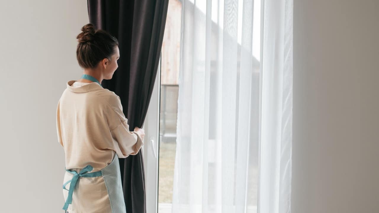 colocar las cortinas