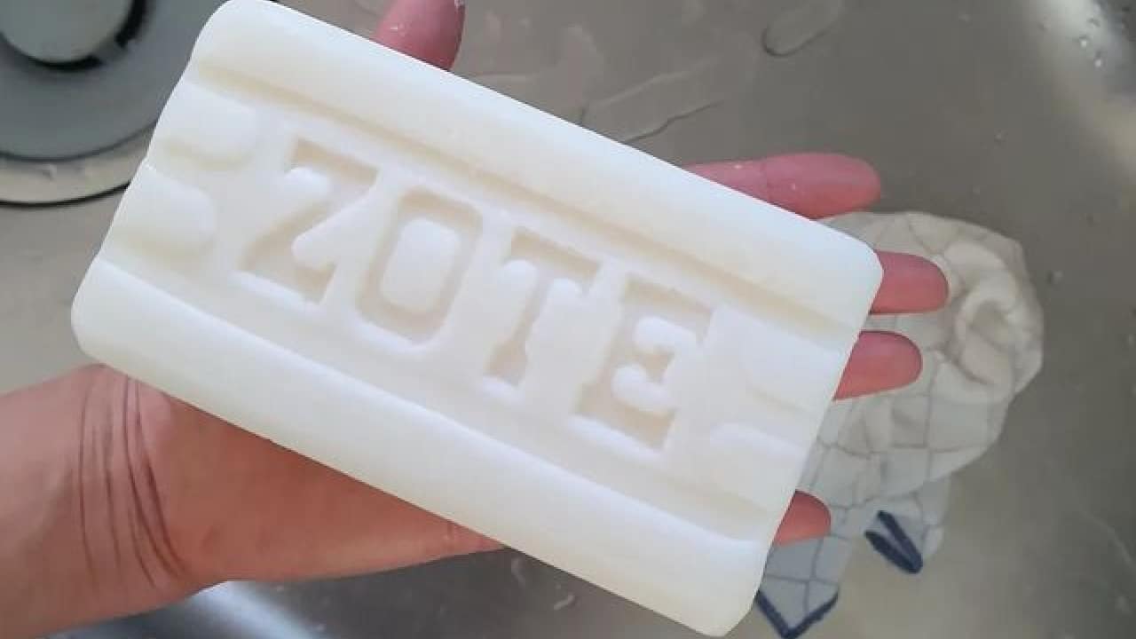 para que sirve banarse con jabon zote