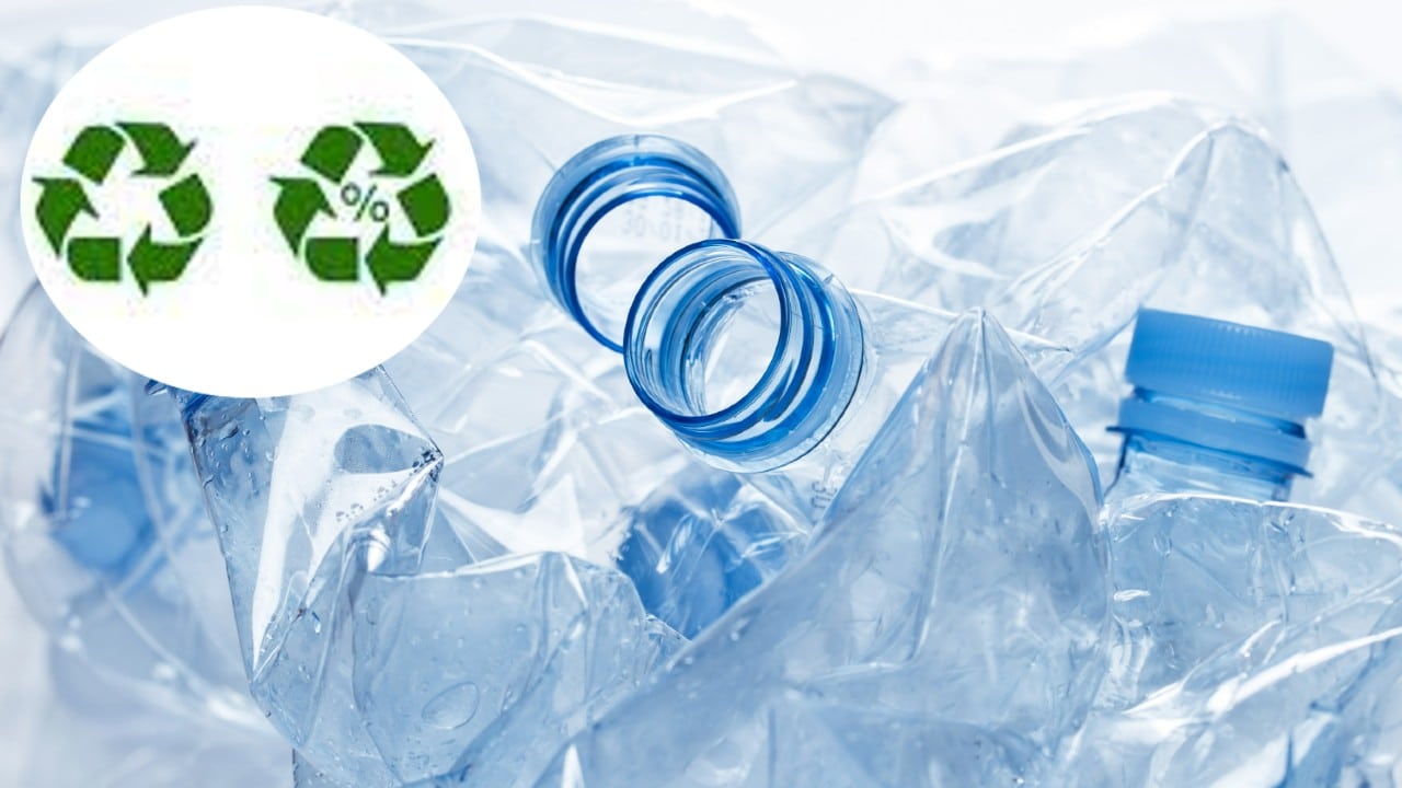 letras en los envases de plástico