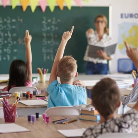 Cuándo salen los niños de vacaciones