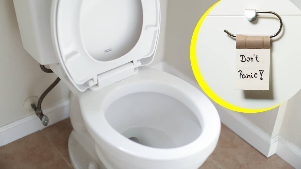 El truco para destapar un inodoro