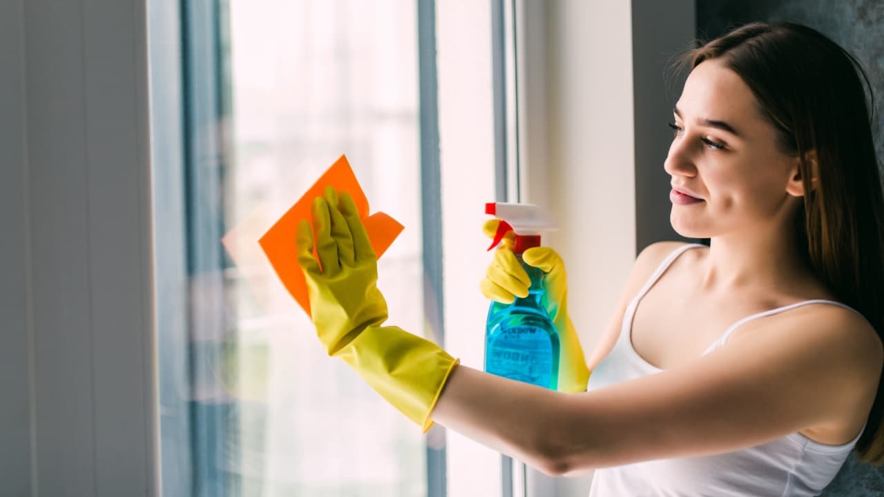 Trucos para limpiar ventanas exteriores