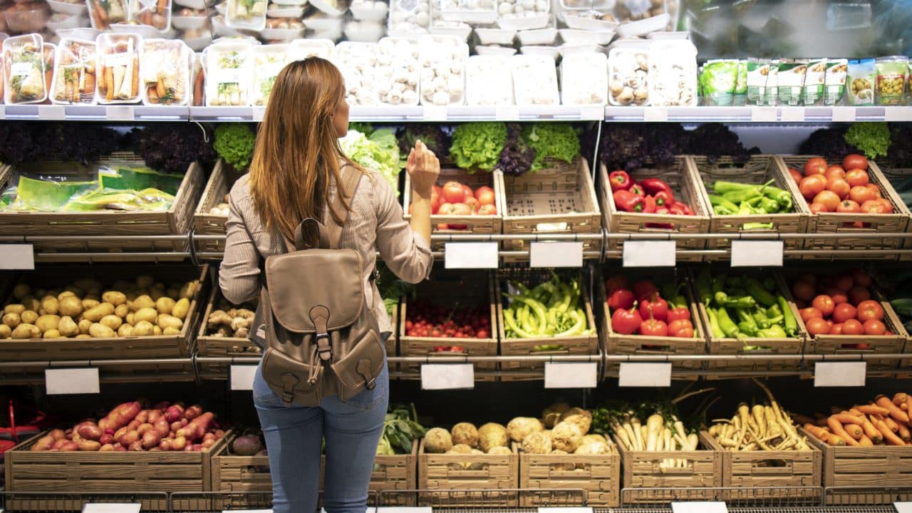 Supermercados con la canasta básica más barata