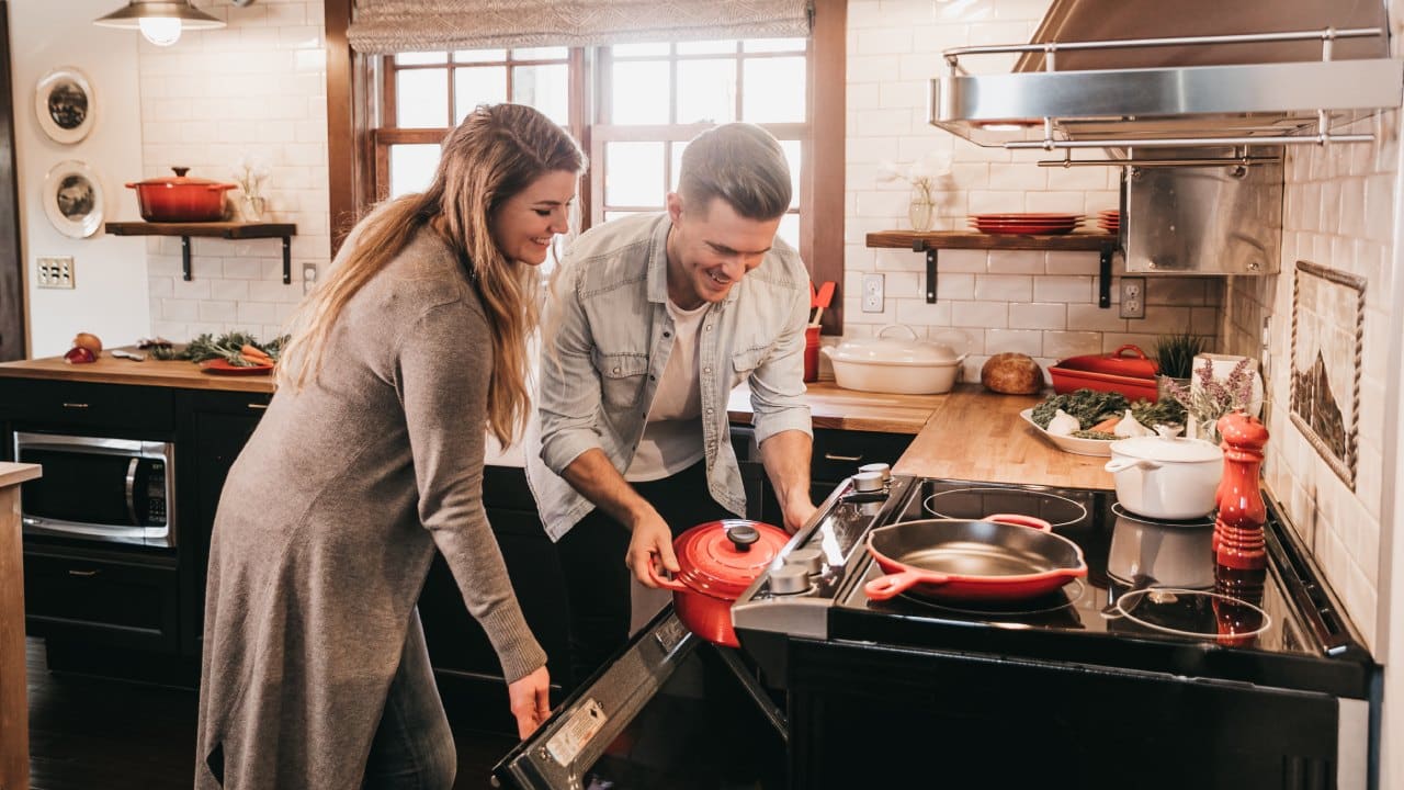 Truco para limpiar el cristal del horno