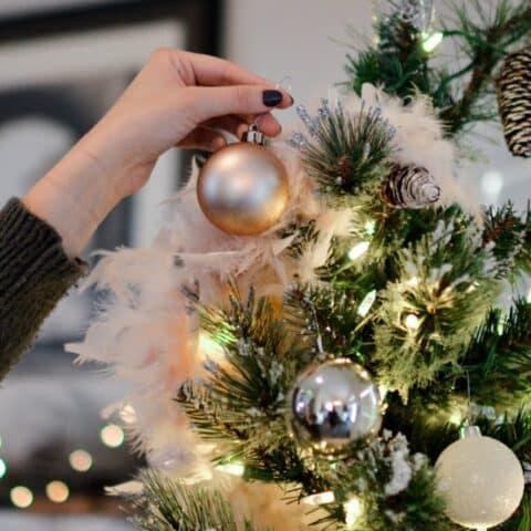 Truco para guardar esferas sin romperlas