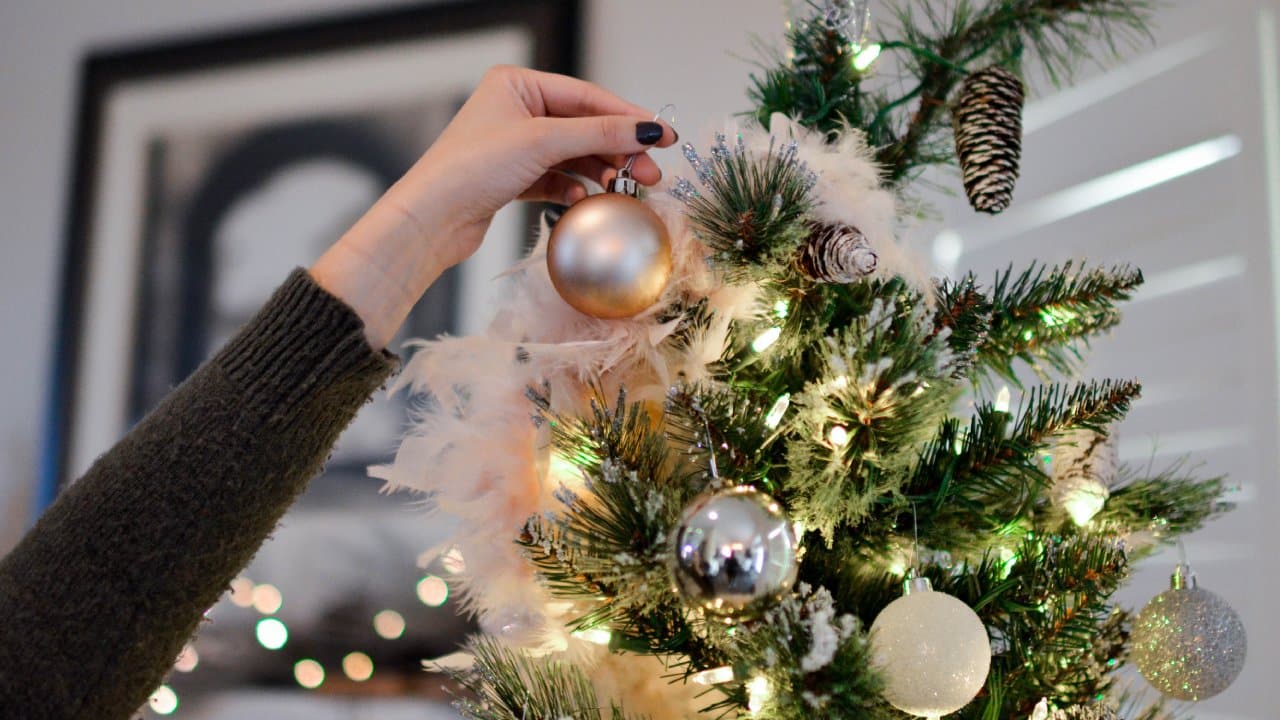 Truco para guardar esferas sin romperlas