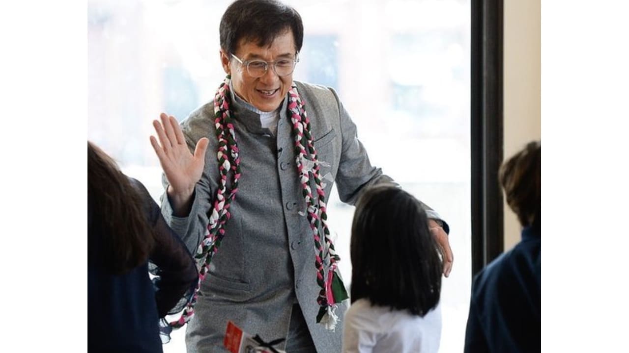 La fuerte lección de Jackie Chan a su hijo