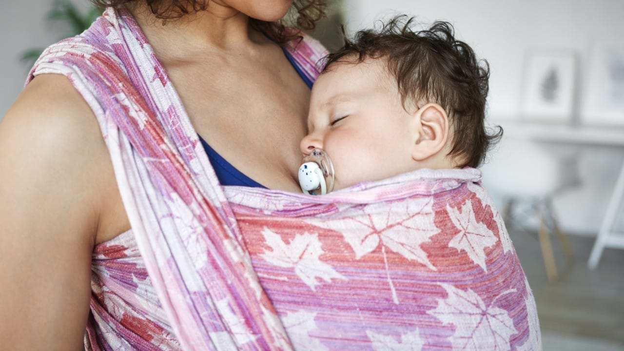 darle chupón a tu bebé