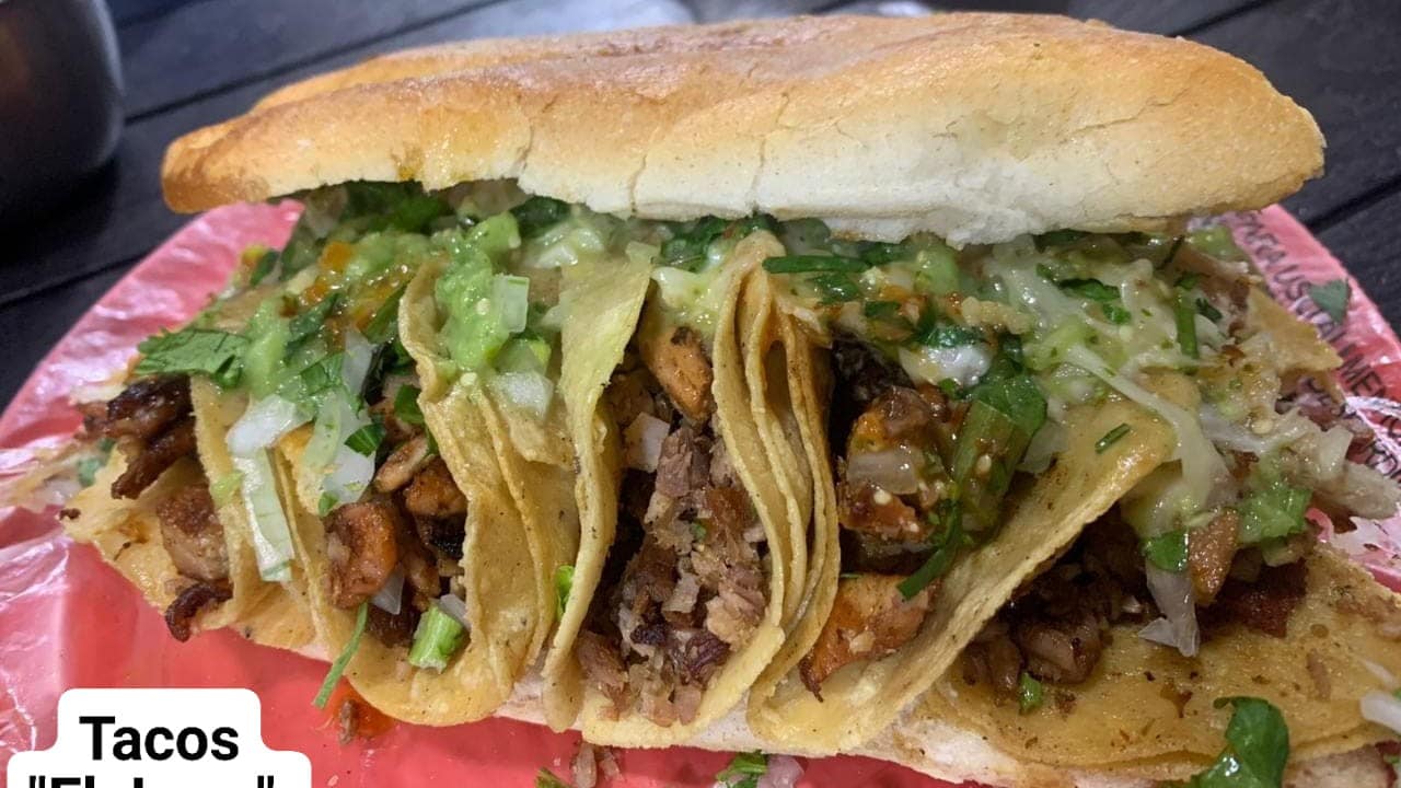 Torta rellena de tacos