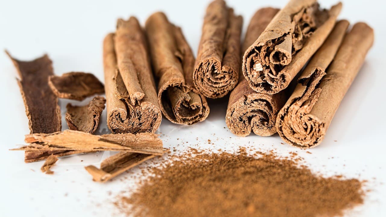 Elimina las plagas en tus plantas con canela