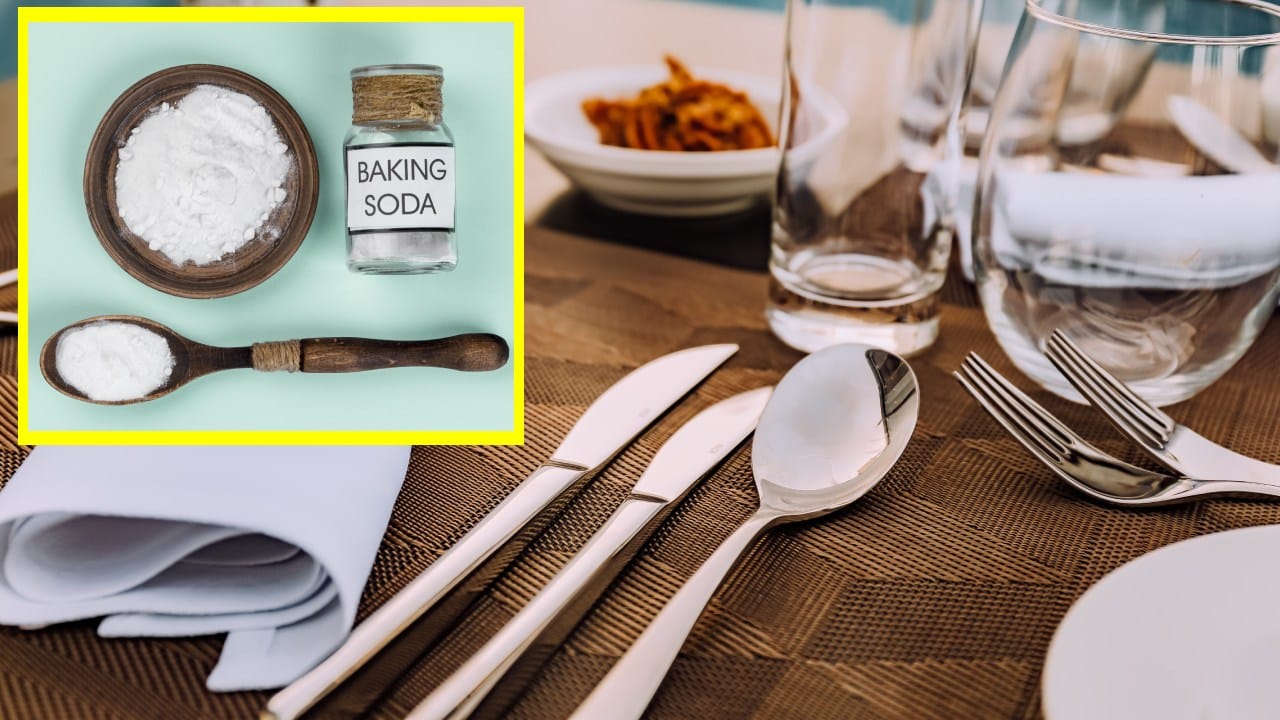 Lavar los cubiertos con bicarbonato