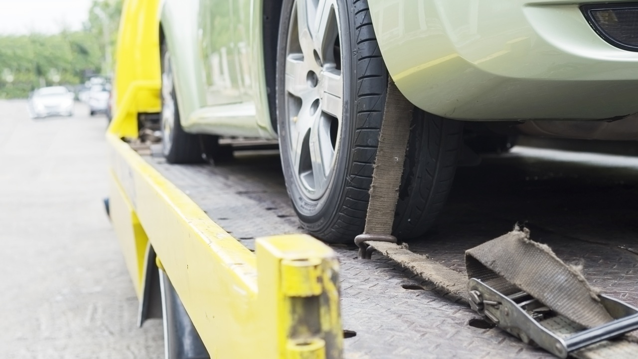 Cómo pedir una grúa si alguien se estacionó en mi entrada