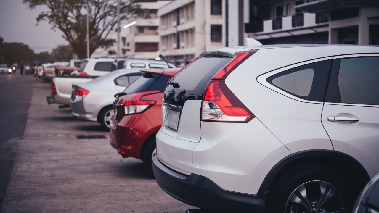 Cómo pedir una grúa si alguien se estacionó en mi entrada