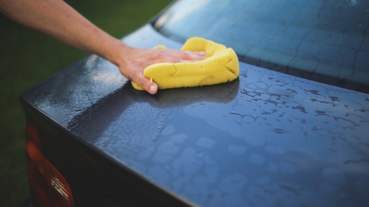Cosas que pueden dañar la pintura de tu auto