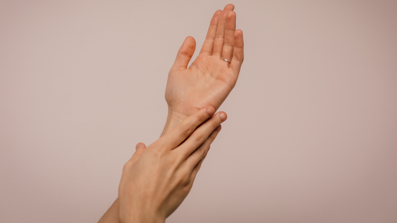 Exfoliante casero para unas manos de seda