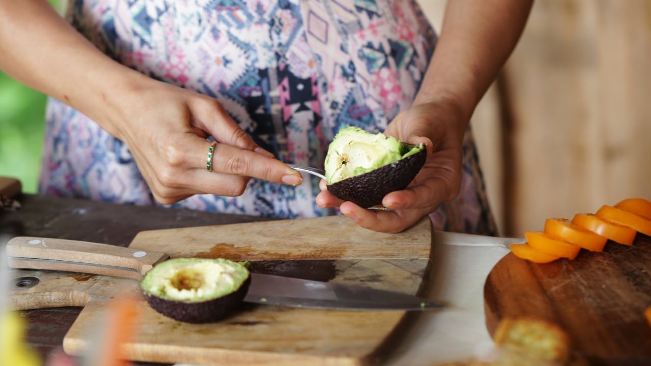 Si ves estas señales en tu aguacate, debes tirarlo