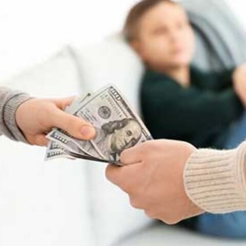 Papás deudores de pensión alimenticia