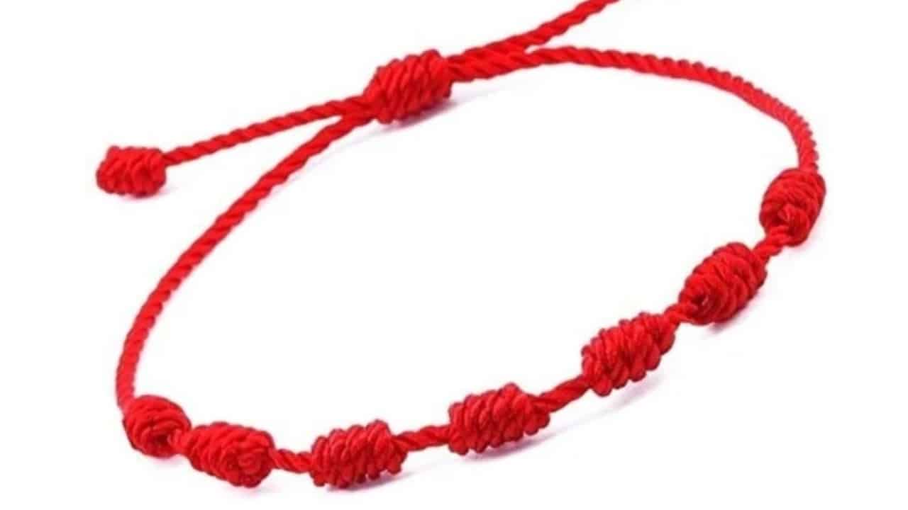 pulsera roja de los 7 nudos