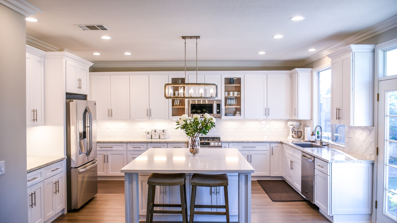 ¿Cómo elegir las luces de interiores en casa?