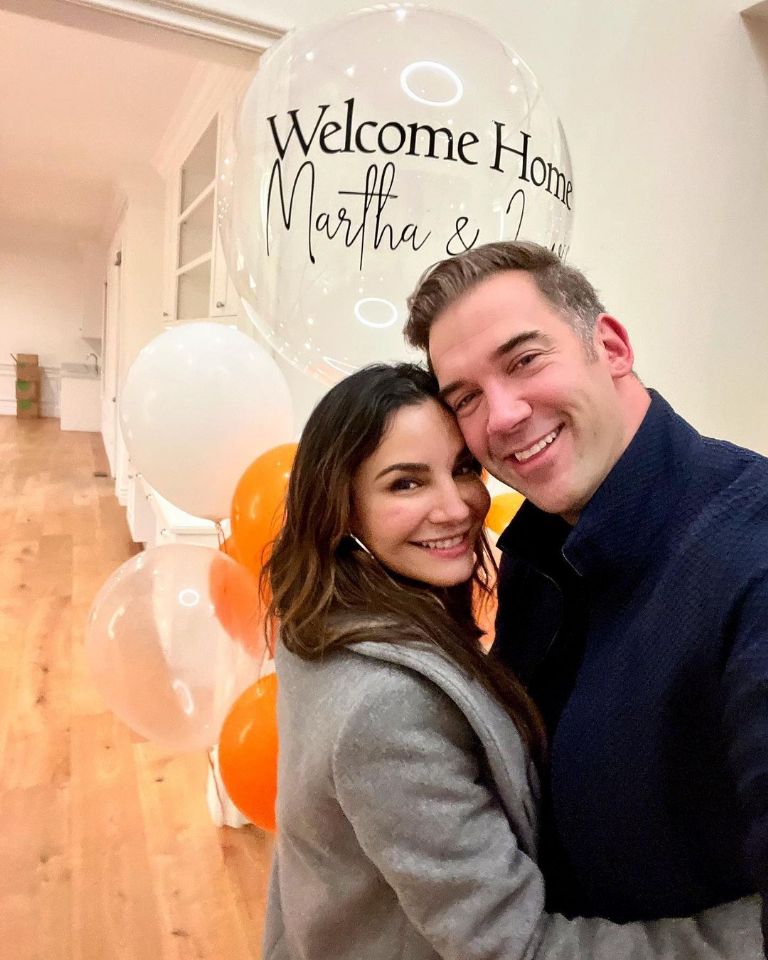 La actriz mexicana vive al lado de su pareja en L.A