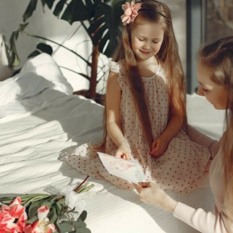 Regalo a madres jóvenes