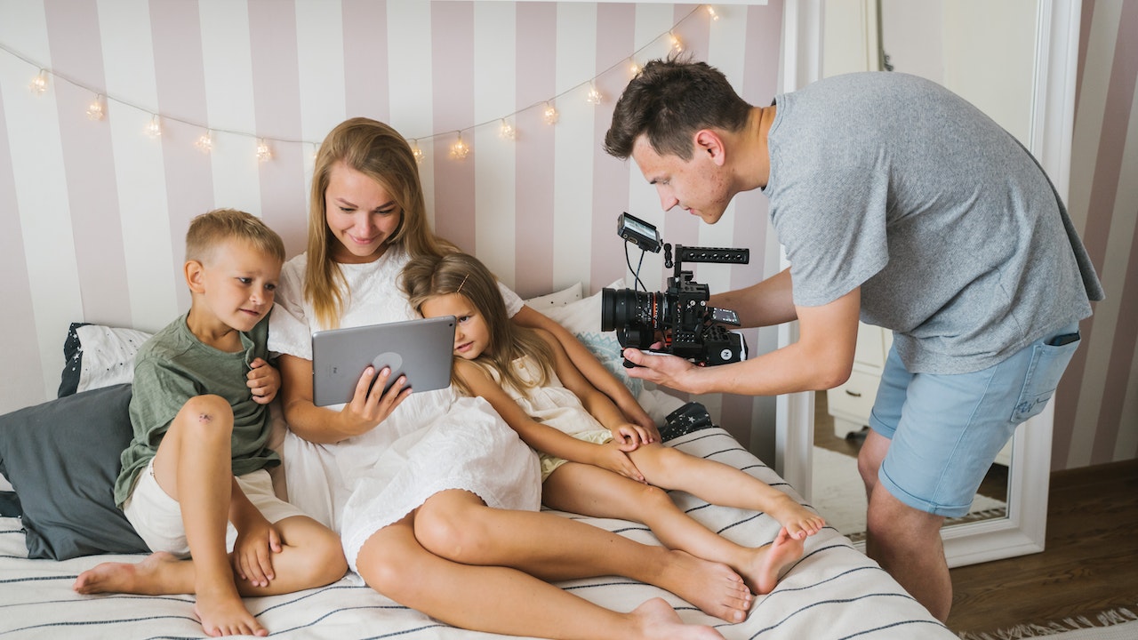 niños con padres sobreprotectores