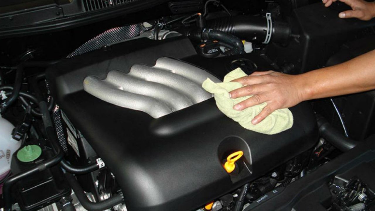 Limpiar coche como salido de agencia