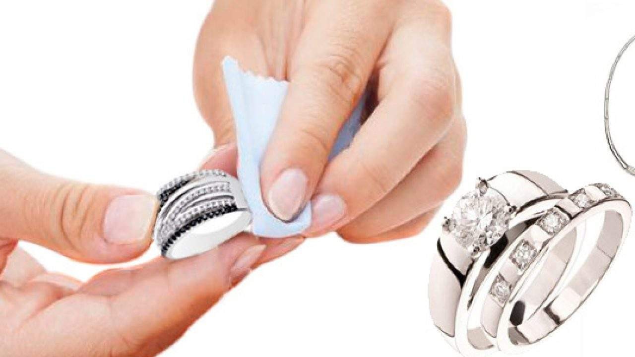 Como eliminar las manchas nehgras de tu plata