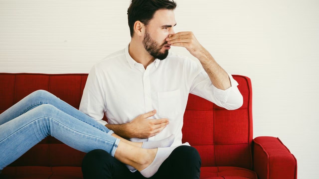 Cómo quitar el olor a humedad de los tennis