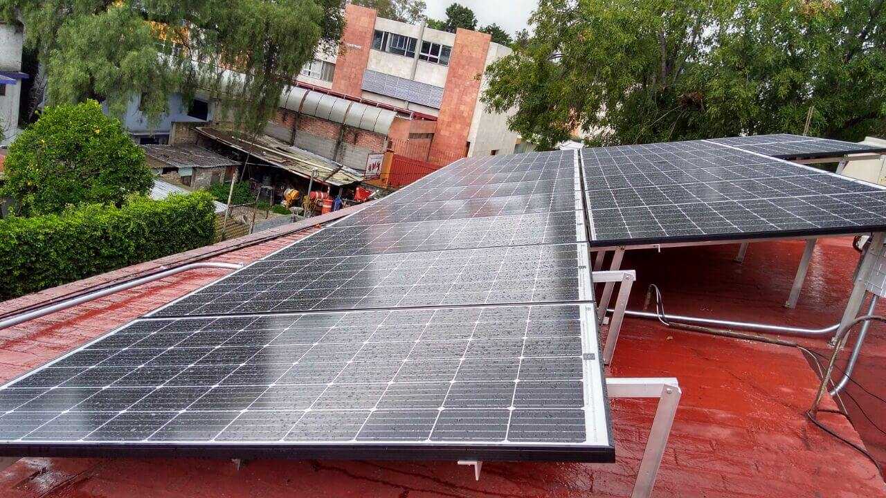 Nuevo servicio de CFE con paneles solares